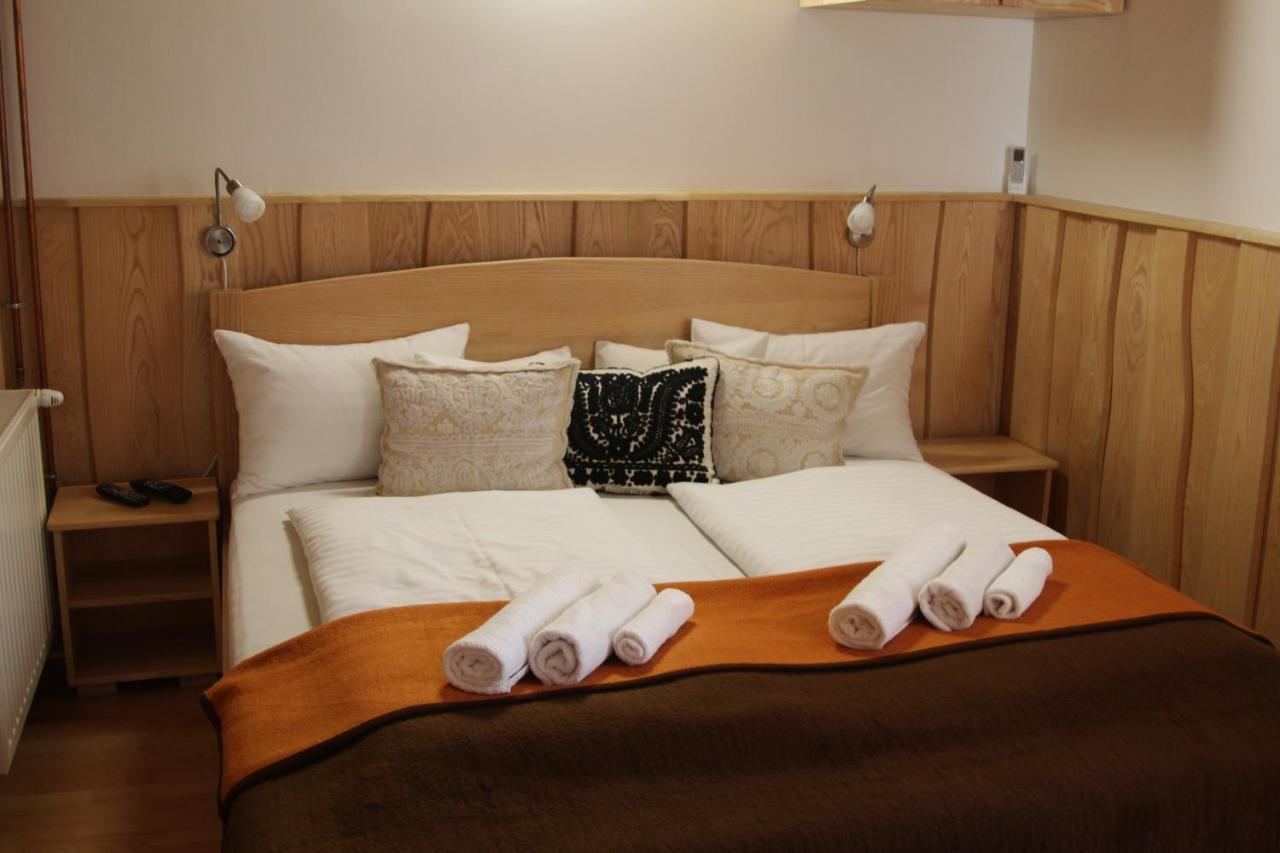 Tiszafa Vendeghaz Szentgal Hotel Luaran gambar